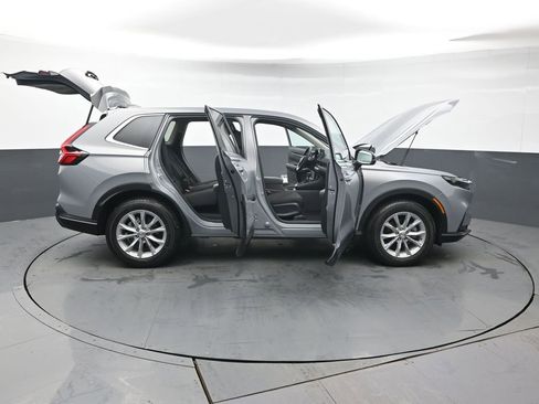 Used 2023 Honda CR-V EX image 48