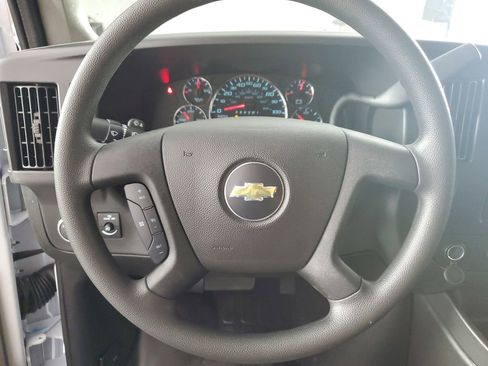 New 2026 Chevrolet Express 2500 image 21