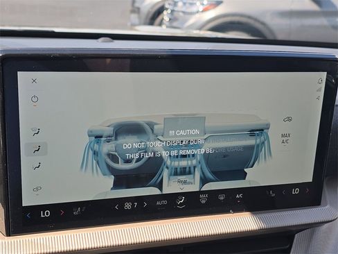 Used 2025 Ford Explorer Active w/ Active Comfort Package image 24