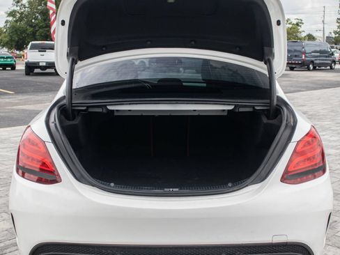 Used 2018 Mercedes-Benz C 300 Sedan image 7
