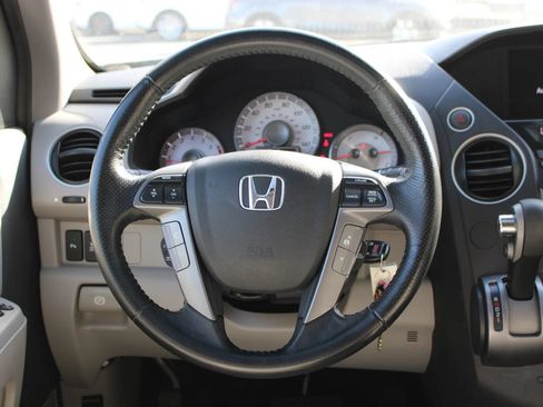 Used 2015 Honda Pilot Touring image 27