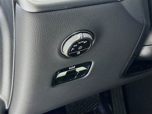 New 2026 Mercedes-Benz GLC 300 GLC 300 image 11