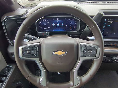 Used 2026 Chevrolet Silverado 1500 LT RWD image 14