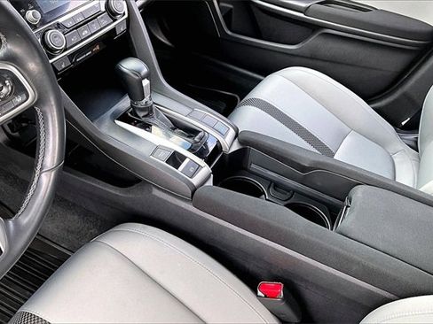 Used 2021 Honda Civic EX image 16
