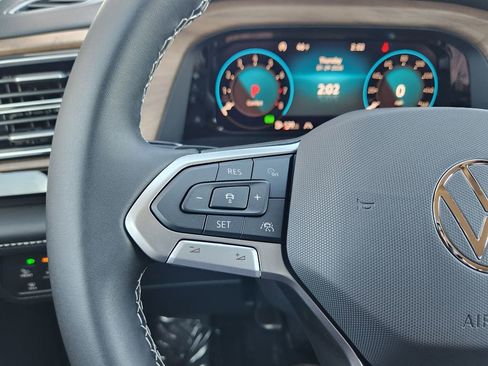 New 2026 Volkswagen Atlas SE image 15