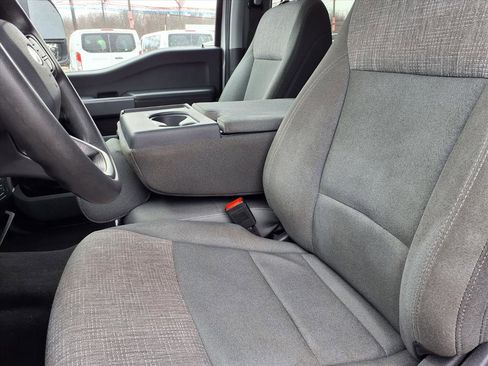 Used 2025 Ford F350 XLT image 3