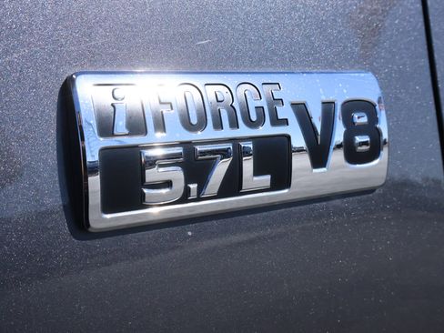 Used 2016 Toyota Tundra SR5 w/ SR5 Upgrade Package image 25