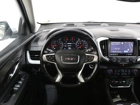 Used 2021 GMC Terrain SLT w/ Infotainment Package II AWD/4WD image 14