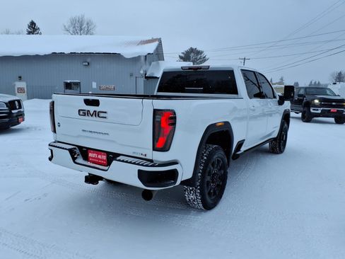 Used 2025 GMC Sierra 2500 AT4 w/ AT4 Premium Plus Package image 6