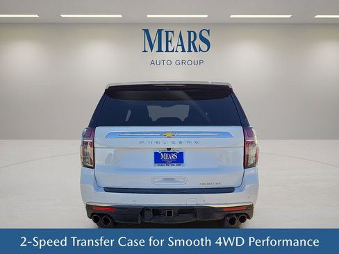 Used 2023 Chevrolet Suburban Premier image 5