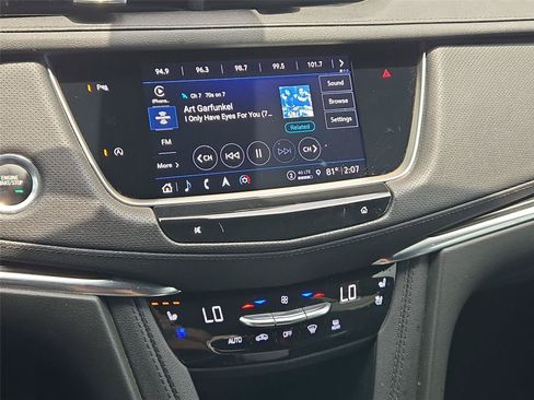 Used 2023 Cadillac XT5 Premium Luxury FWD image 17