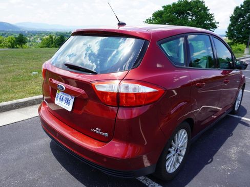 Used 2015 Ford C-MAX SE w/ Equipment Group 201A FWD image 15