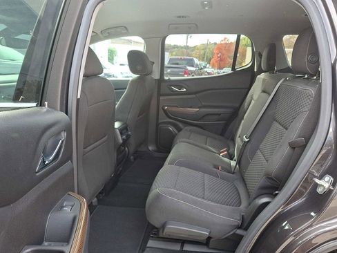 Certified 2018 GMC Acadia SLE image 10