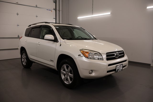 Used 2007 Toyota RAV4 Limited AWD/4WD image 1