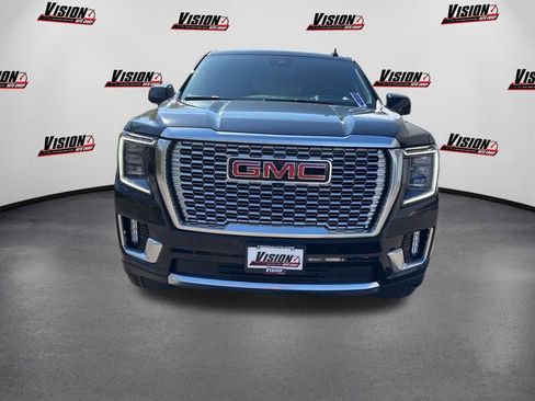 Used 2024 GMC Yukon Denali AWD/4WD image 2