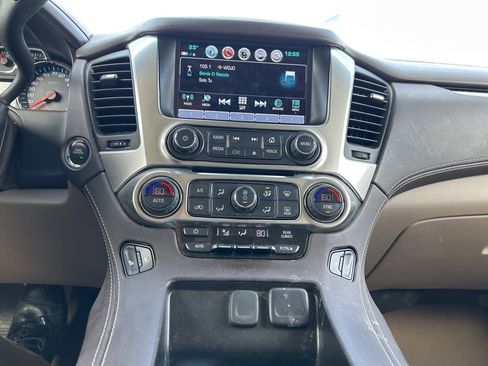 Used 2019 Chevrolet Tahoe LT w/ LT Signature Package image 9