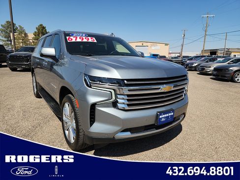 Used 2024 Chevrolet Suburban High Country w/ Advanced Technology Package image 1
