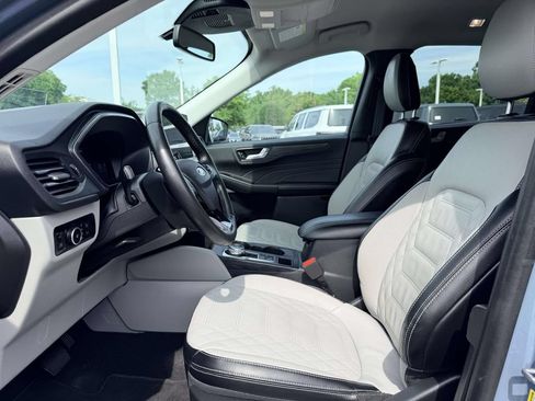 Used 2023 Ford Escape SE w/ PHEV Premium Package FWD image 15