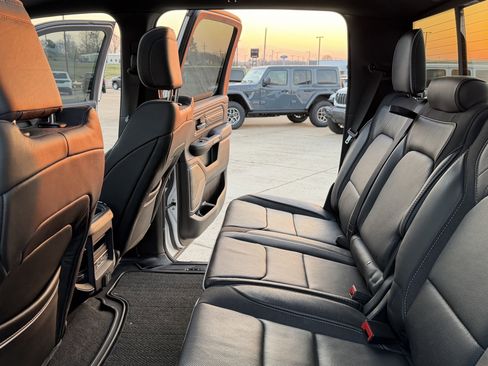 Used 2025 RAM 1500 Limited image 39
