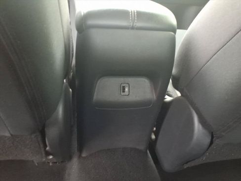 Used 2024 Nissan Sentra SV FWD image 27