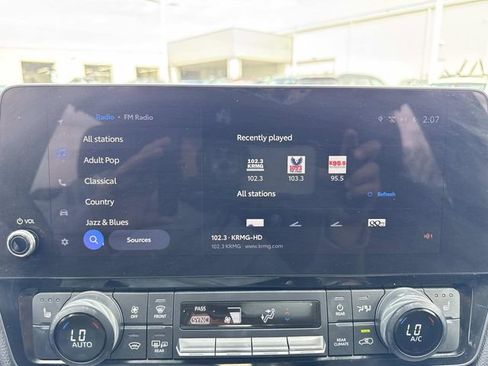 Used 2024 Toyota Grand Highlander FWD image 23