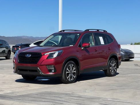 Certified 2024 Subaru Forester Limited w/ Pop Package 2 AWD/4WD image 5