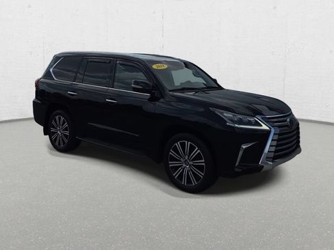 Used 2018 Lexus LX 570 4WD w/ Luxury Package image 3