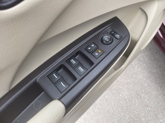 Used 2018 Acura RDX w/ Tech & AcuraWatch Plus Pack AWD/4WD image 21