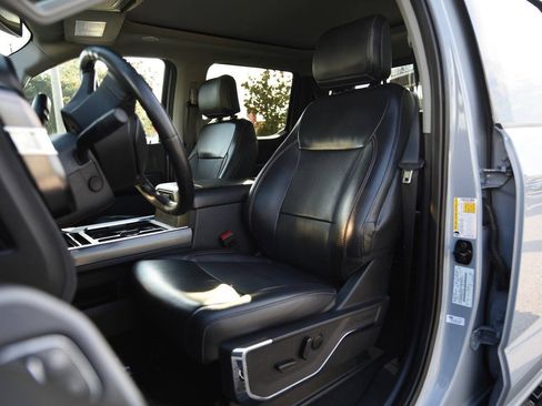 Used 2024 Ford F250 Lariat w/ Lariat Ultimate Package AWD/4WD image 13