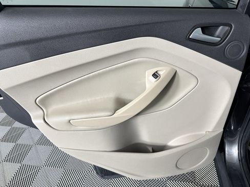 Used 2016 Ford Escape Titanium w/ Equipment Group 301A image 25