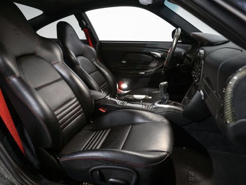 Used 2003 Porsche 911 GT2 RWD image 16