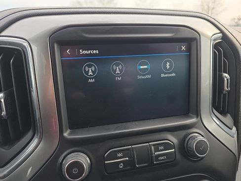 Used 2022 Chevrolet Silverado 2500 LT w/ Convenience Package image 25