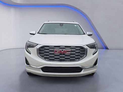 Used 2020 GMC Terrain Denali w/ Denali Premium Package image 8