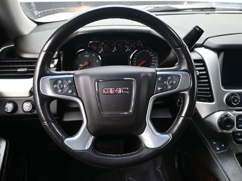 Used 2019 GMC Yukon XL SLT w/ Open Road Package image 18