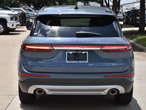 New 2026 Lincoln Corsair Premiere FWD image 8