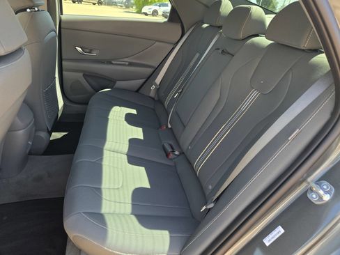 New 2026 Hyundai Elantra SEL Sport Premium FWD image 17