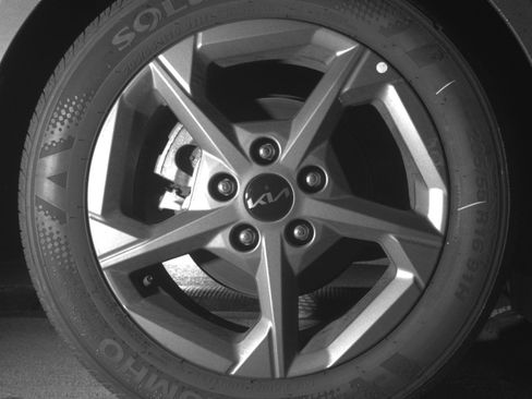 Used 2025 Kia K4 FWD image 12
