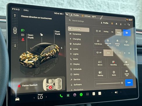 Used 2025 Tesla Model 3 Long Range image 26