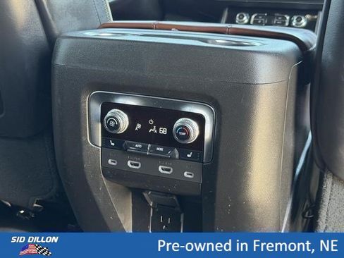 Used 2023 GMC Yukon Denali Ultimate AWD/4WD image 23