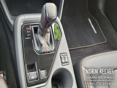 Certified 2025 Subaru Crosstrek 2.5i Limited w/ Crosstrek Mirror Package image 14