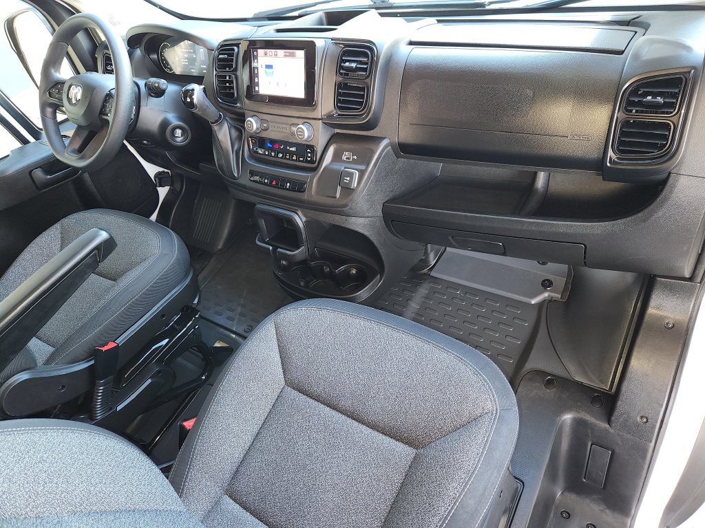 Used 2025 RAM ProMaster 2500 w/ U-Haul Equipment Group FWD image 21