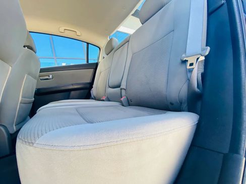Used 2010 Nissan Sentra 2.0 S image 19