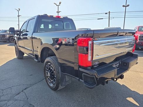Used 2023 Ford F350 Platinum w/ FX4 Off-Road Package AWD/4WD image 4