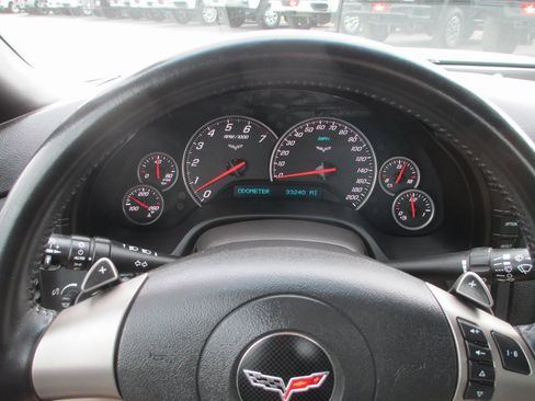 Used 2008 Chevrolet Corvette Convertible w/ Preferred Equipment Group image 19