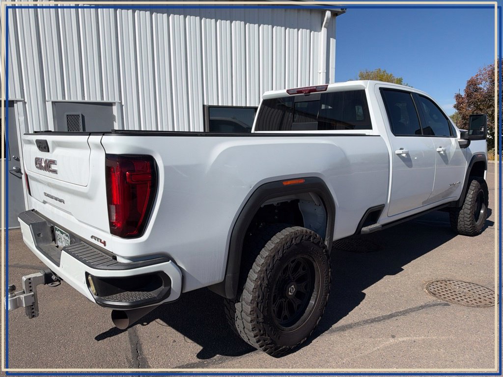 Used 2022 GMC Sierra 3500 AT4 w/ AT4 Premium Plus Package AWD/4WD image 3