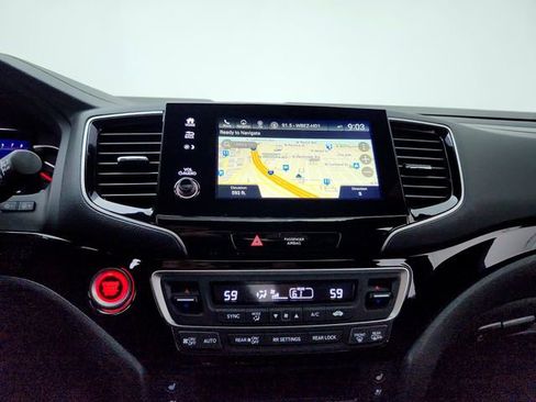 Used 2025 Honda Passport Black Edition image 26