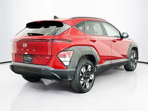 Used 2025 Hyundai Kona SEL image 9