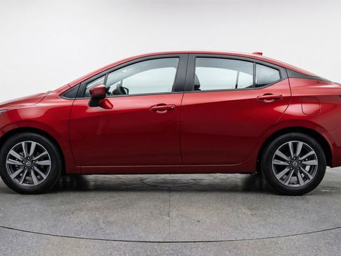 Used 2025 Nissan Versa SV w/ Trunk Package image 5