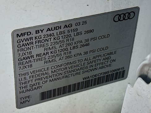 Used 2025 Audi Q3 2.0T Premium AWD/4WD image 12