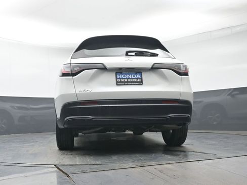 Used 2023 Honda HR-V LX image 26